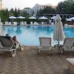 Grand Kamelia C1